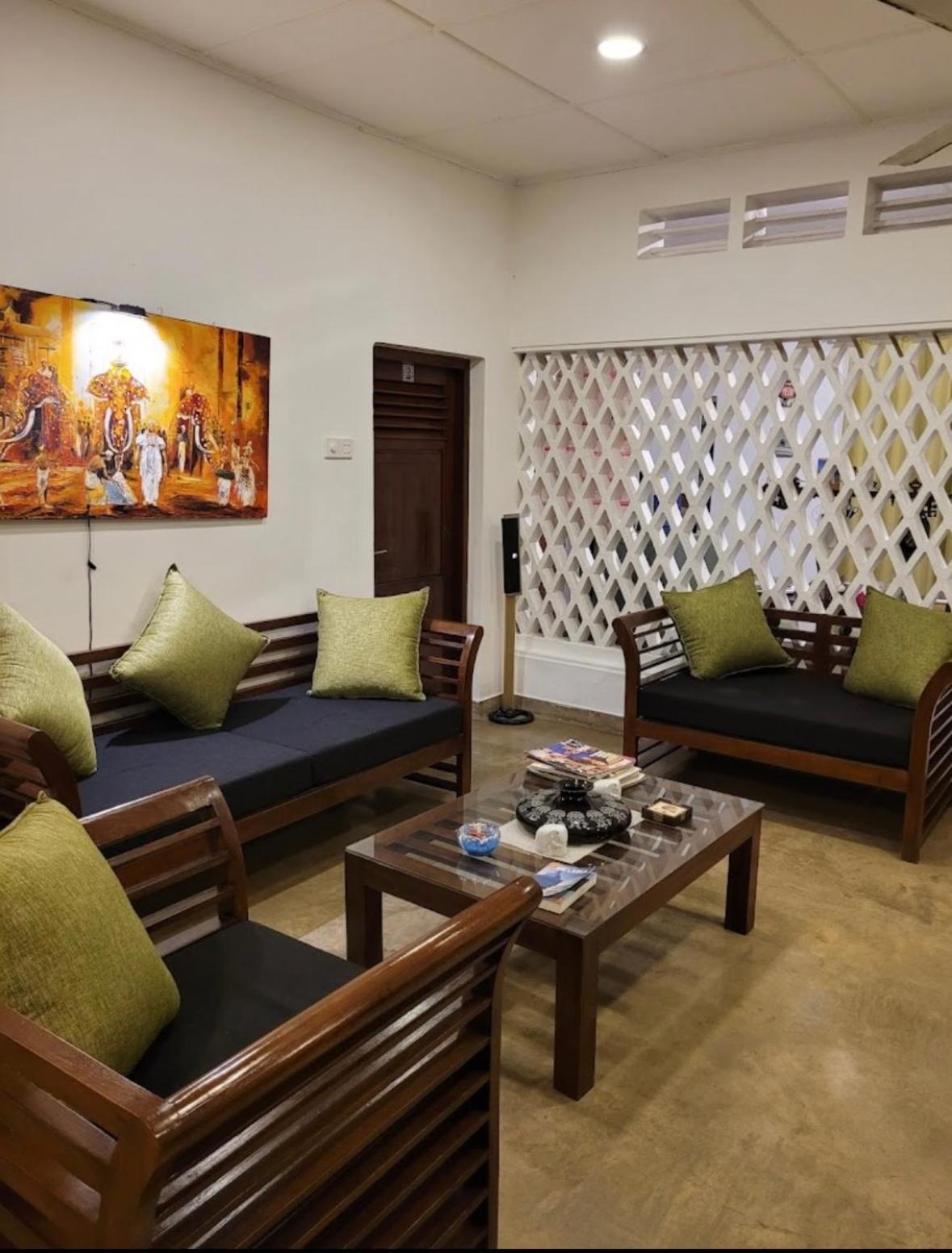 Dions Guest House Negombo Exterior foto